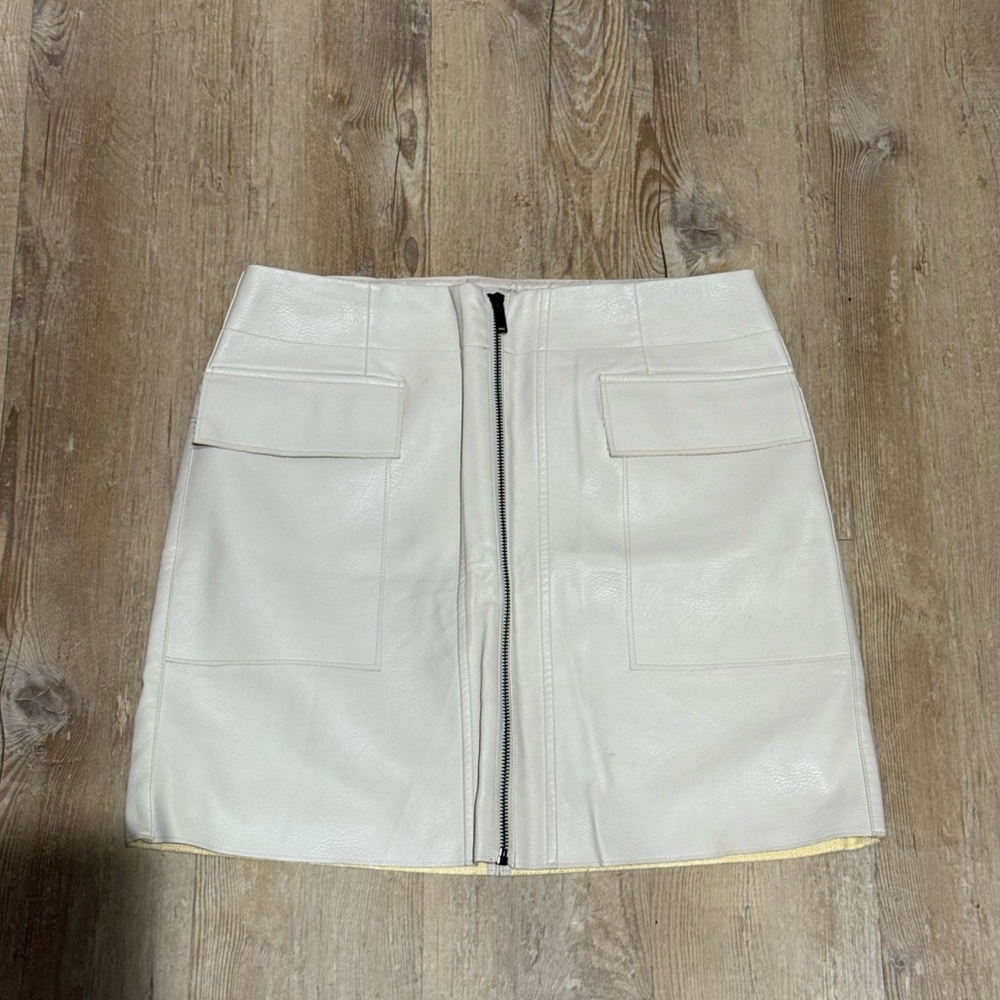 Cream Mini Pencil Skirt